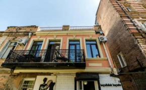 Nino’s apartments, Tbilisi